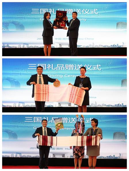 说明:http://wsc.zjhu.edu.cn/Upload/EditorFiles/201712/20171212150631893.jpg