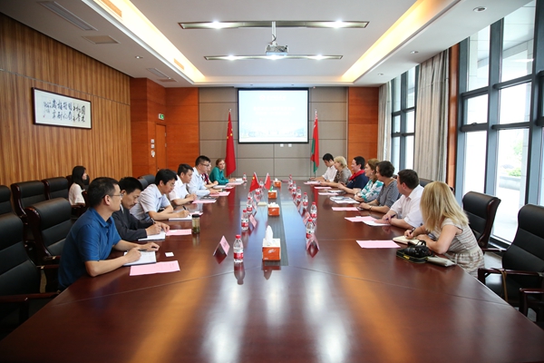 说明:http://www.zjhu.edu.cn/UpFile/201706/2017063061606181.jpg